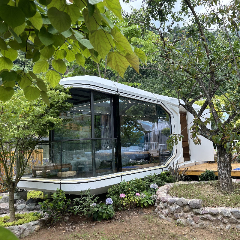 Space Capsule house-3